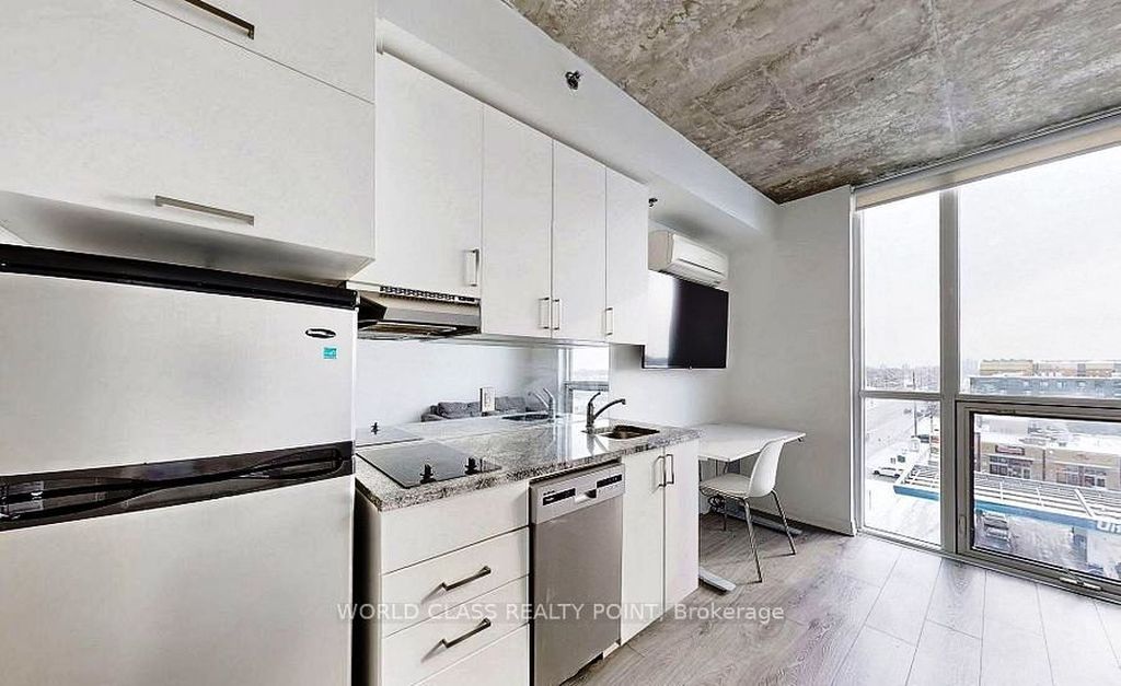 1900 Simcoe St N #633, Oshawa, ON - More
