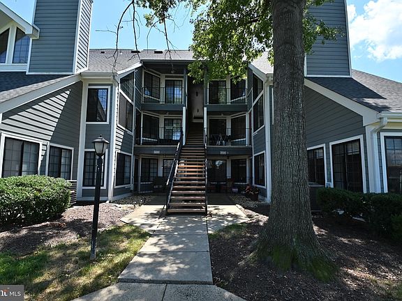 3rd image of 6008 Ellesmere Ct #17B