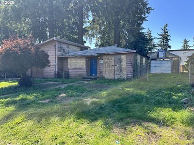 12010 NE Holladay St, Portland, OR, 97220