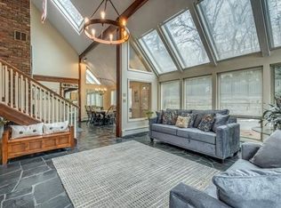 8 Ainsworth Rd, Winchester, MA 01890