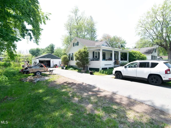 7 Maryland Avenue, Albany, NY 12205