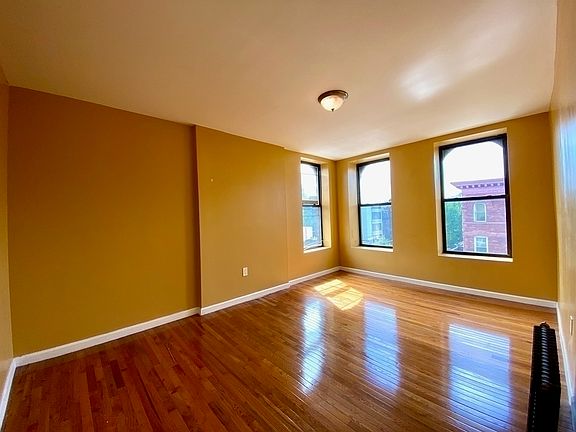 5th image of 613 Nostrand Ave #3L