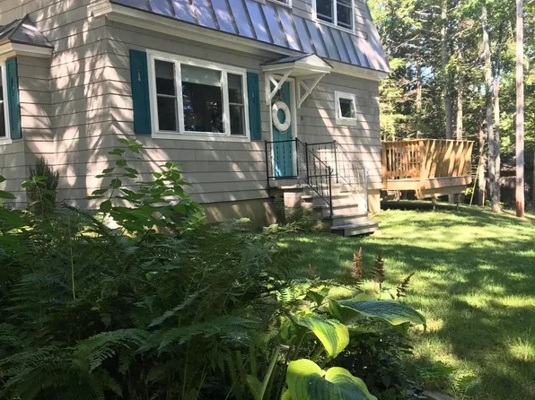 31 Salmon Road, Madison, ME 04950