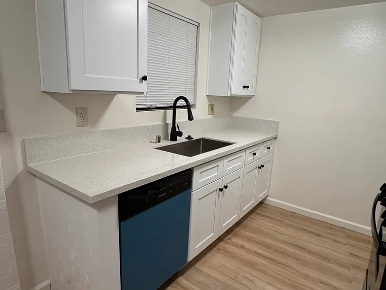 5075 Atlantic Ave #104 — Photo 3
