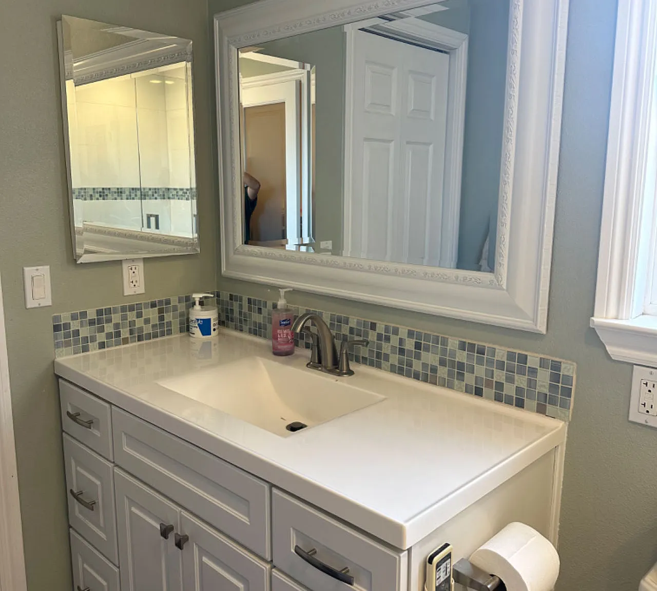 Farallone Dr, Cupertino — Photo 4