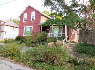 1334 College Ave NE, Grand Rapids, MI 49505