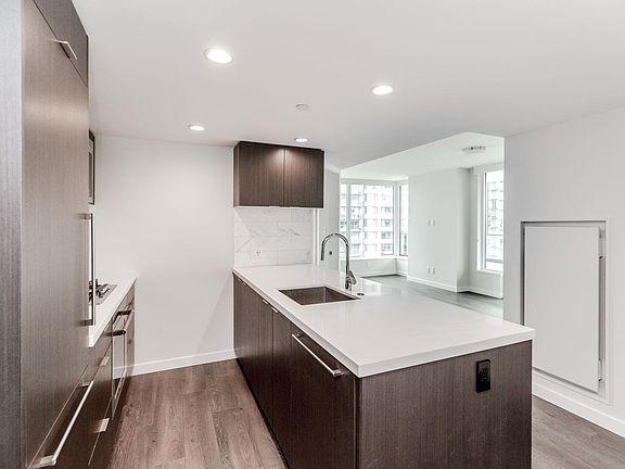 2nd image of 8189 Cambie St #1308