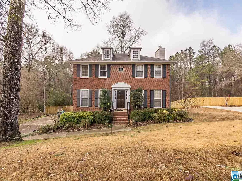1039 Independence Ct