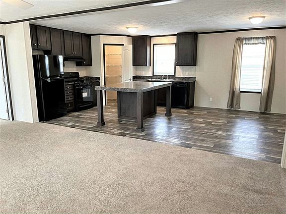 2nd image of 115 Chillon Dr