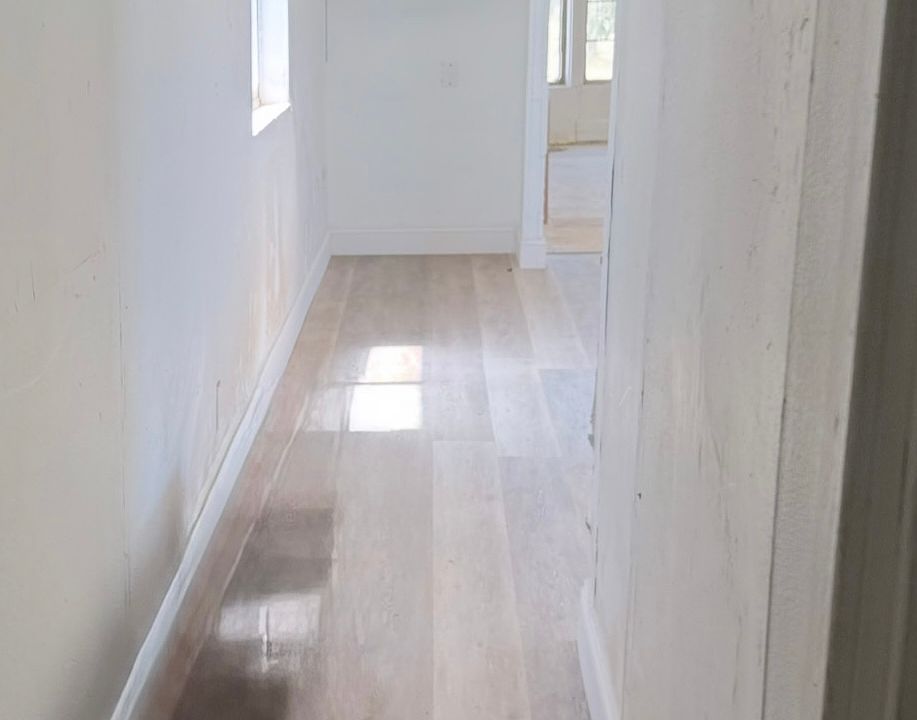 2nd image of 4110 Railroad Ave #A