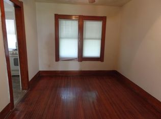 855 W Olive St, Decatur, IL 62526