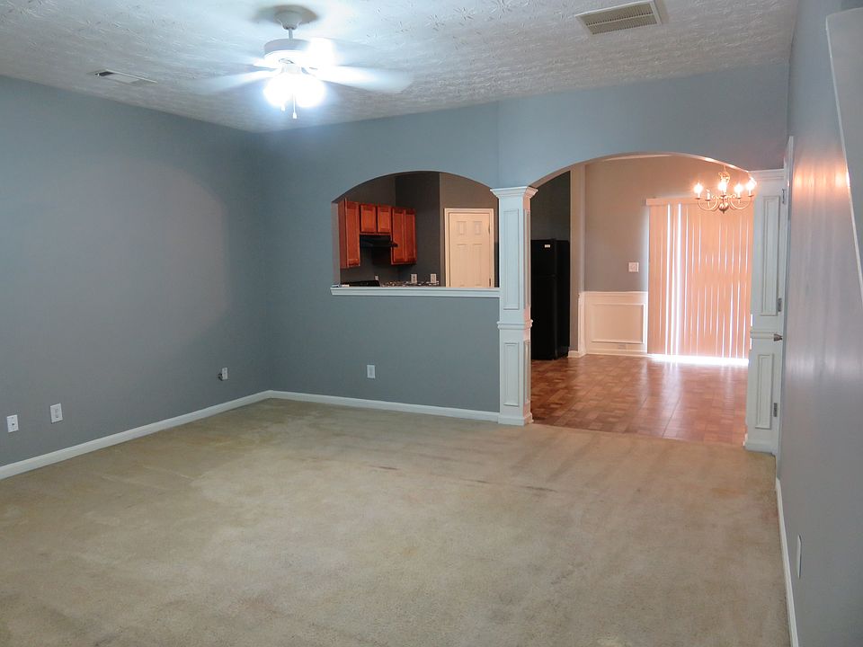 1st image of 2492 Emma Way