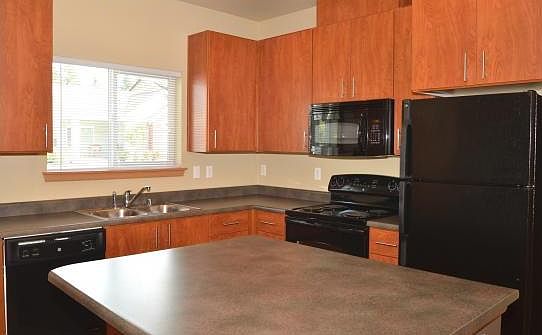 5th image of 320 Lachman Ln SW APT 11A