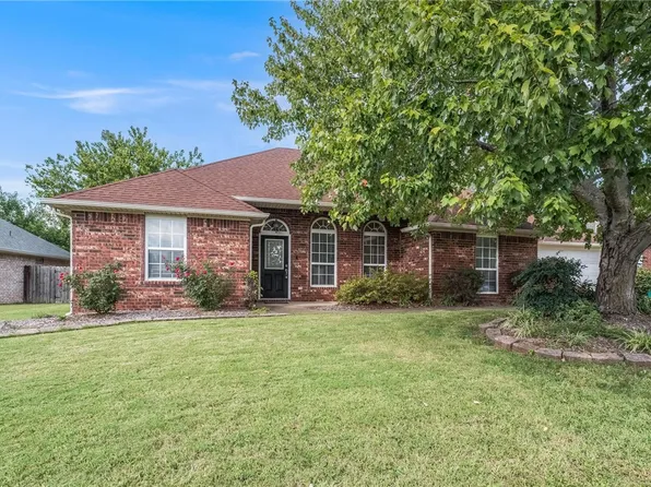3907 W Easy St, Rogers, AR 72756