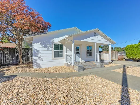 963 S Walton Ave, Yuba City, CA 95993