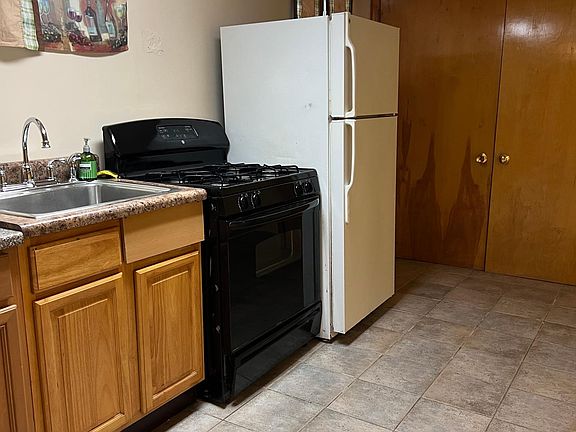 3rd image of 71 Tuckahoe Ave #L
