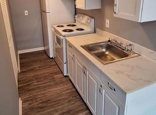 383 Redmar Blvd APT 53, Radcliff, KY 40160