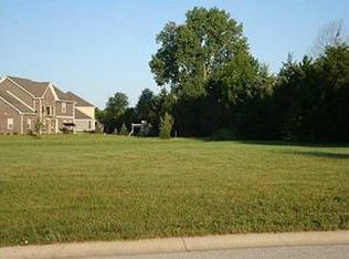 1934 Savin Dr, Indianapolis, IN