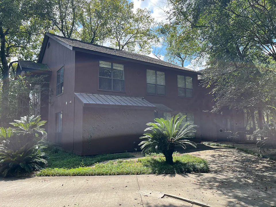 11646 N Oak Hills Pkwy #4