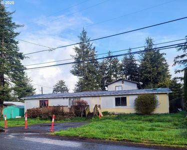 63515 Grand Rd, Coos Bay, OR, 97420