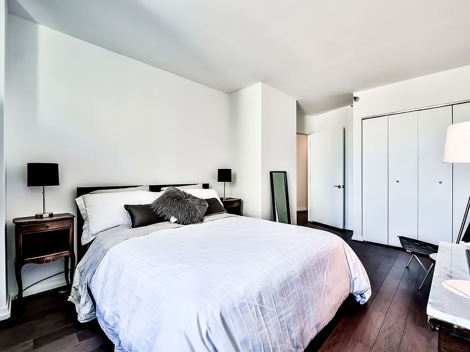 1st image of 33 W Ontario St APT 32B