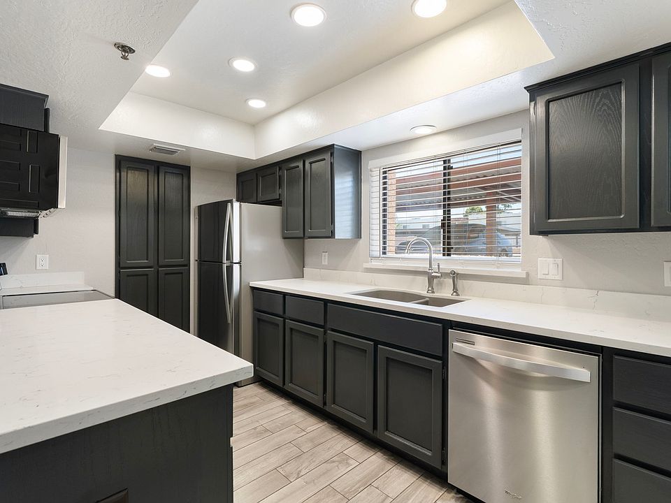 1st image of 3031 N Civic Center Plz Unit 115