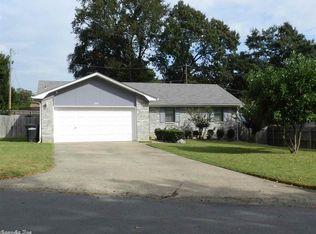 111 Shady Grove Ln, Sherwood, AR 72120