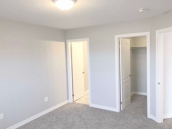 4th image of 272 Morgan St