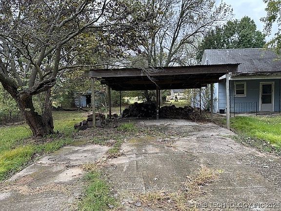 3rd image of 900 S Mabel Ave