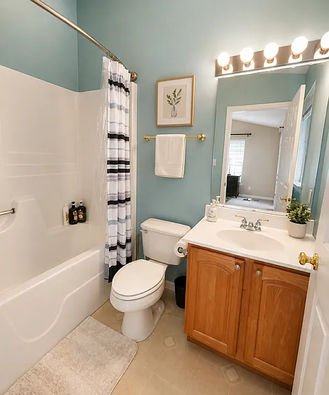 911 Tanglewood Dr — Photo 16