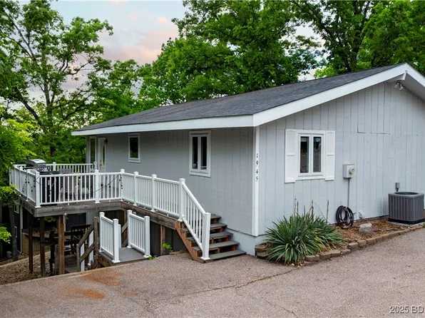 1945 Bittersweet Rd, Lake Ozark, MO 65049