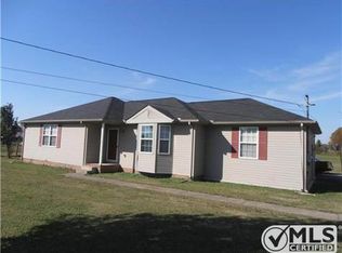 38 Old Hunters Point Pike N, Lebanon, TN 37087