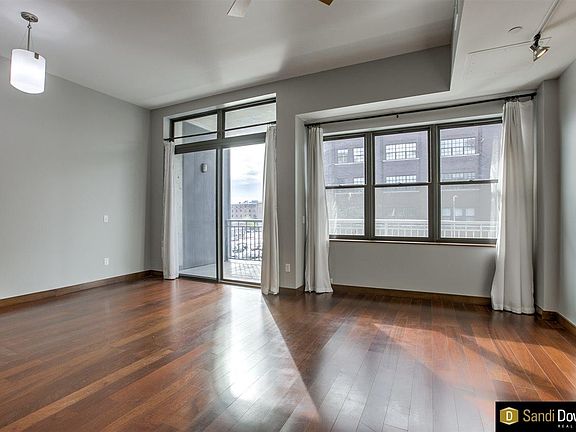 4th image of 1308 Jackson St Suite 313
