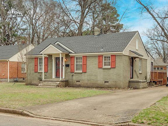 4th image of 826 Saint Nick Dr