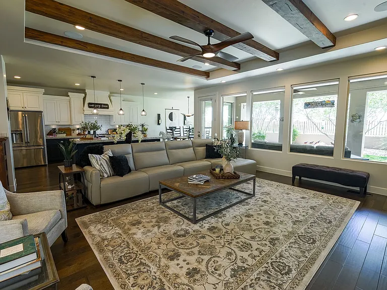 1359 W Shinnecock Cir — Photo 40