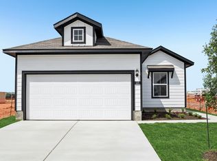 121 Adze Dr, Liberty Hill, TX 78642