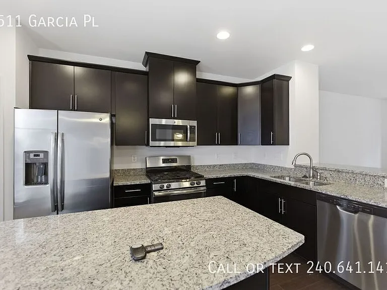 7511 Garcia Pl — Photo 8