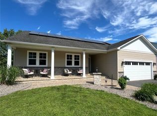 11 Carly Ct, Central Square, NY 13036