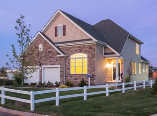 4 Norton Rd, Hillsborough, NJ 08844