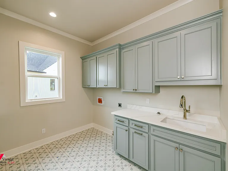 9838 Canebrake Ln — Photo 18
