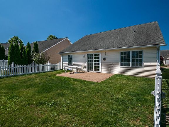 5th image of 3929 Dugans Landing Dr #69