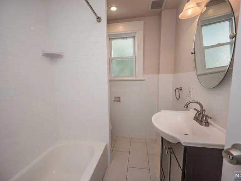 310 Union St — Photo 11