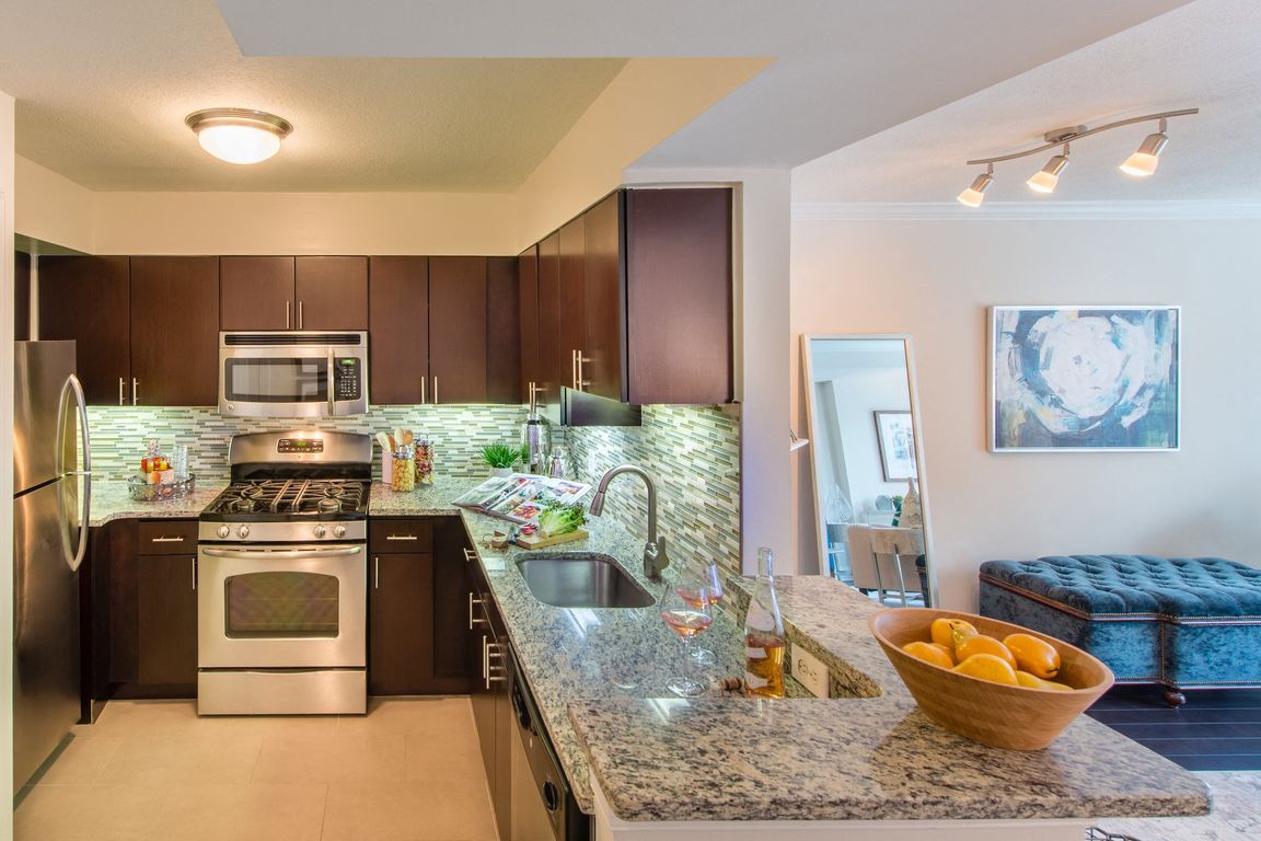 Westbrooke Place Model Kitchen and Living