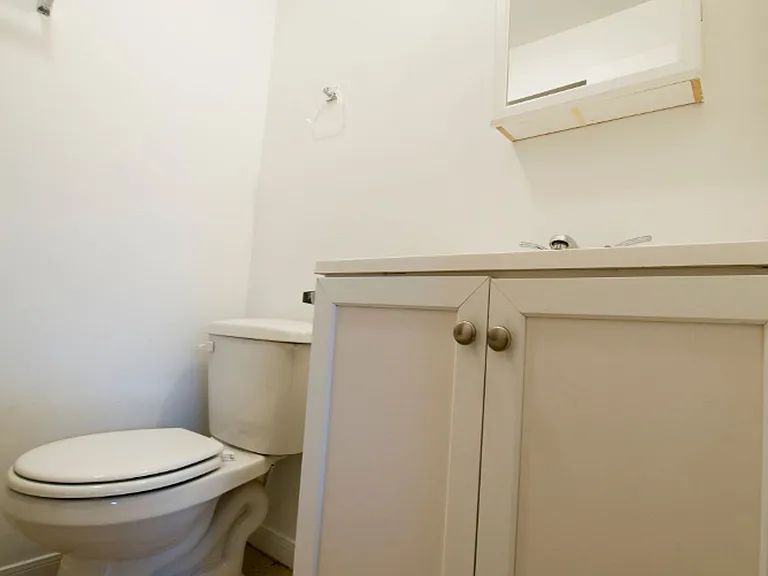 6022 S Indiana Ave Chicago, IL 60637 — Photo 2
