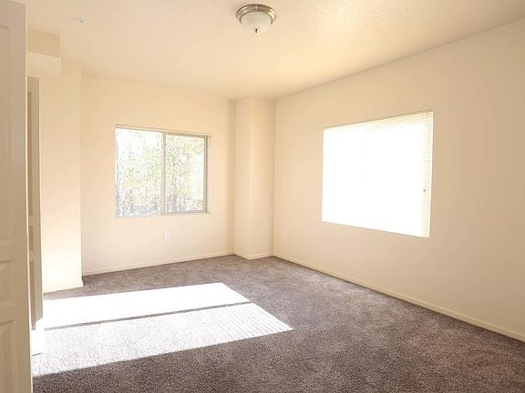 4th image of 445 E 50th St #B203