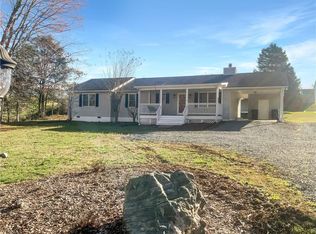 699 Snead Rd, Winston Salem, NC 27103