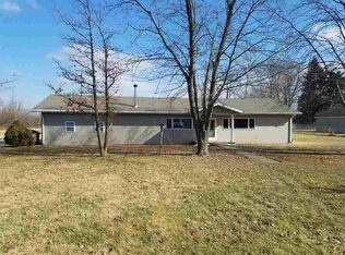 733 E Beech St, Winchester, IN 47394
