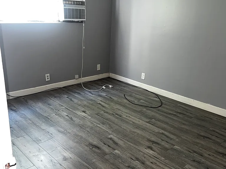 2720 Raymond Ave #2 — Photo 14