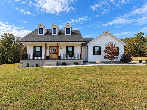 8637 Highway 32, Sainte Genevieve, MO 63670