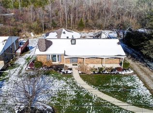 3412 Colonial Dr, Springfield, OH 45504